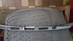 Накладка на дверь багажника. Toyota Vitz, NSP135, NCP131, NSP130, KSP130, NHP130