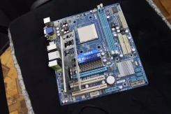 AMD 880G ����