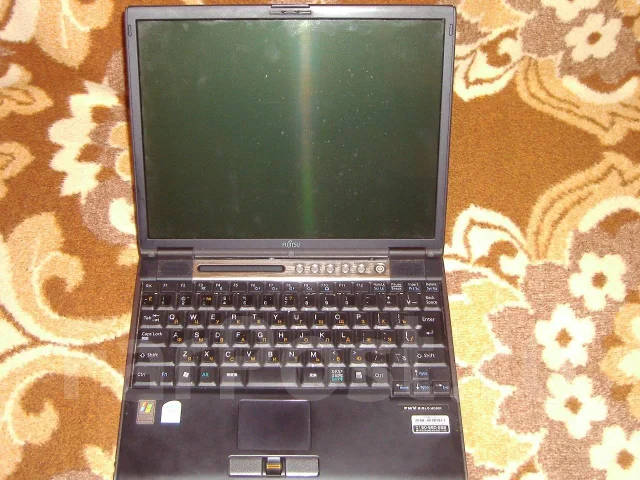 Fujitsu. 13", 1,5����, ��� 512 ��, ���� 80���, WiFi: 1 ����