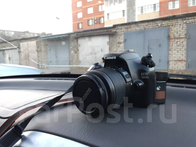 Canon EOS 1100D ����