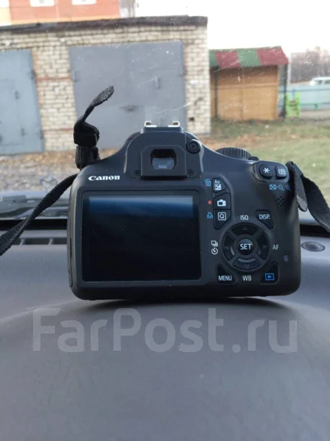 Canon EOS 1100D ����