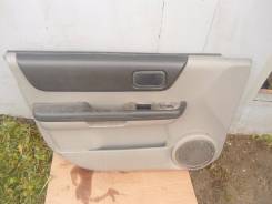 Обшивка двери. Nissan X-Trail, NT30, PNT30, T30 Двигатели: QR20DE, QR25DE, SR20VET, YD22ETI