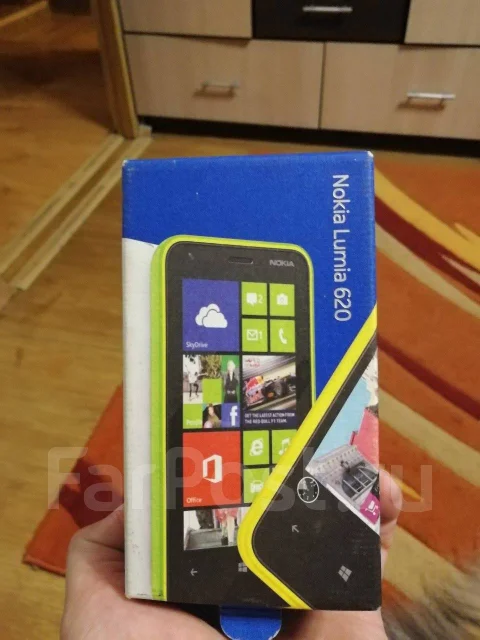 Nokia Lumia 620. �/� ����