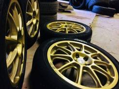 OZ Racing. 7.0x17, 5x100.00, ET52, ЦО 56,1 мм.