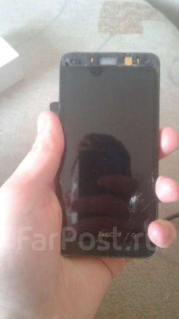 HTC One M7. �/� ����