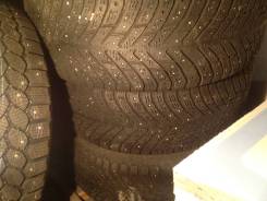 Nokian Hakkapeliitta 8. Зимние, шипованные, 2014 год, 70 %, 4 шт