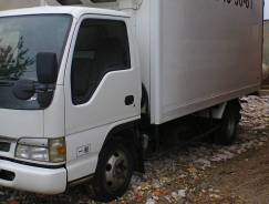 Isuzu Elf. Рефрижератор Isuzu elf общей массой до 5т, 4 777 куб. см., 3 500 кг.