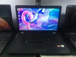HP Compaq. 15.6", 2,3����, ��� 4 ��, ���� 320���, WiFi, ����������� �� 1��. ����