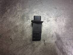 Датчик расхода воздуха. Infiniti: QX56, M45, Q40, QX50, Q45, M56, Q50, FX35, EX25, FX37, M25, QX70, G25, Q60, FX45, EX35, EX37, FX30d, G35, M37, FX50...