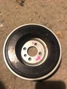 Шкив коленвала. Audi: S, S6, A4, A6, S4 Двигатели: AKE, ALT, AML, AMM, ANK, APB, ARE, ASG, ASM, ASN, AVF, AVK, AWN, AWT, AWX, AYM, BAU, BBD, BBJ, BCZ...