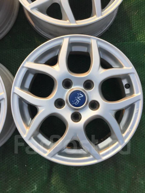 Bridgestone NR-979. 5.0x15", 5x114.3, ET48, �� 72���. ����