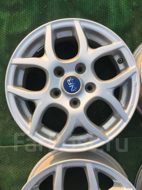 Bridgestone NR-979. 5.0x15", 5x114.3, ET48, �� 72���. ����
