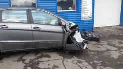 Mercedes-Benz B-Class ����