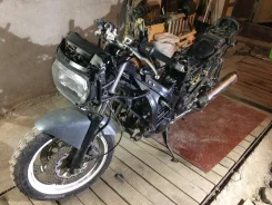 Suzuki GSX 400F ����