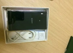 Sony Xperia XZs. �����