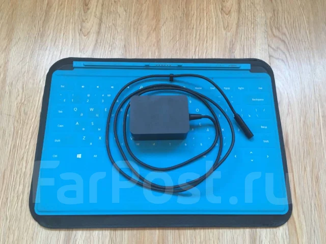Microsoft Surface Pro 64Gb ����