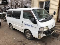 Nissan Vanette. R2