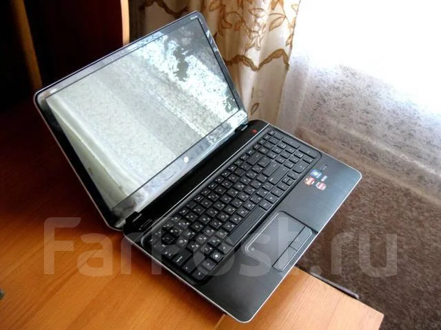 HP Pavilion m6-1032er. 15.6", 3,2����, ��� 6 ��, ���� 750���, WiFi: 1, Bluetooth: 1, ����������� �� 7��. ����