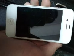 Apple iPhone 4 16Gb. �/�