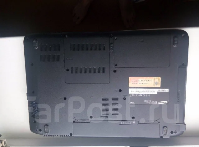 Samsung R540. 15.6", 2,5����, ��� 4 ��, ���� 320���, WiFi: 1, Bluetooth: 1. ��� ����� �� ��������� ����