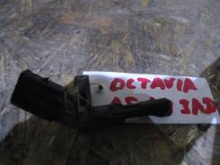 Датчик abs. Skoda Octavia, 1Z3, 1Z5, 913, 933 Skoda Superb, 374, 3T4, 3T5 Skoda Yeti, 0Y7, 5L6, 5L7, 676, 677 Двигатели: AZV, BCA, BGU, BJB, BKC, BKD...