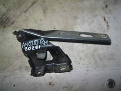 Крепление капота. Audi A4, 8K2, 8K2/B8, 8K5, 8K5/B8 Audi A4 allroad quattro, 8KH, 8KH/B8 Audi S4, 8K2, 8K2/B8, 8K5, 8K5/B8 Audi RS4, 8K5, 8K5/B8 Двига...
