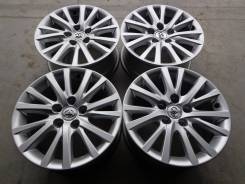 Toyota. x16", 5x114.30