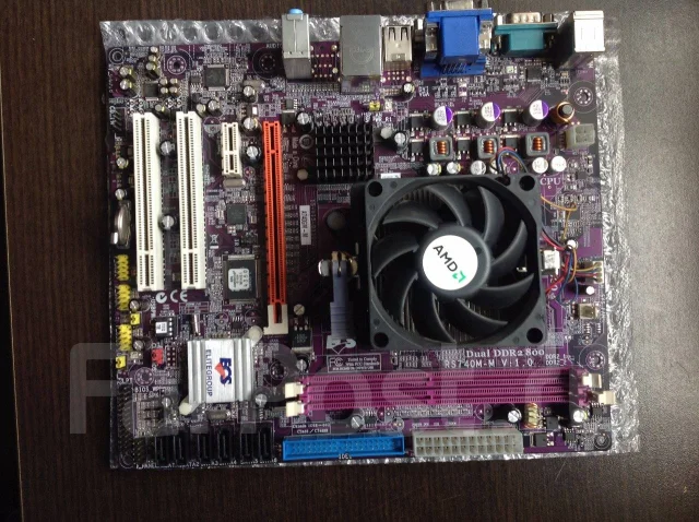 Socket AM2+ ����