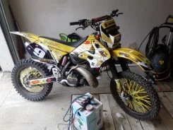 Suzuki RMX 250 ����