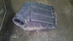 Корпус воздушного фильтра. Mercedes-Benz M-Class, W163
