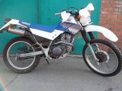 Yamaha XT 225