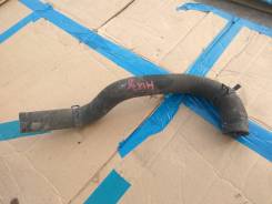 Патрубок двигателя. Toyota Mark II Wagon Blit, JZX110, JZX110W Toyota Crown, JZS171, JZS171W, JZS175W Toyota Verossa, JZX110 Toyota Mark II, JZX110 Дв...