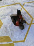 Подушка коробки передач. Toyota: Premio, Corolla Spacio, Allion, Allex, WiLL VS, Corolla Axio, Avensis, RAV4, Corolla Verso, Corolla, MR-S, Opa, Vista...