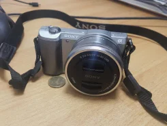 Sony Alpha ILCE-5000 ����