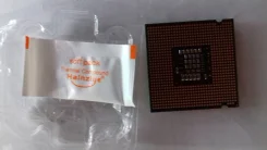 Intel Core 2 Duo E8400 ����