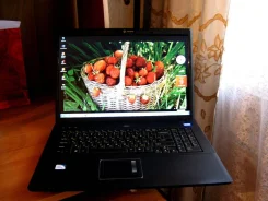 DNS Office. 17", 2,2����, ��� 4 ��, ���� 320���, WiFi: 1, ����������� �� 2��. ����