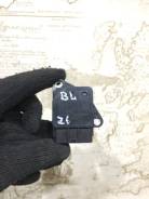 Датчик расхода воздуха. Toyota Land Cruiser Toyota Avensis Toyota Camry Volvo V70 Volvo S80 Volvo XC90 Mazda Mazda3, BK, BL Land Rover Discovery Lexus...
