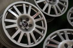 Cromodora. 8.0x17, 5x114.30, ET35, ЦО 73,1 мм.