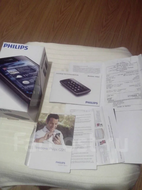 Philips Xenium W832. �/� ����