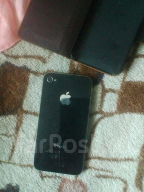 Apple iPhone 4s 8Gb. �/� ����