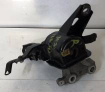 Подушка двигателя. Toyota Prius, ZVW30, ZVW30L