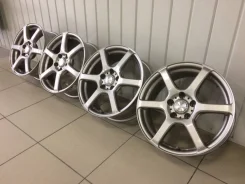 Yokohama Laycea. 7.0x17", 5x114.30, ET48, �� 73,1���.