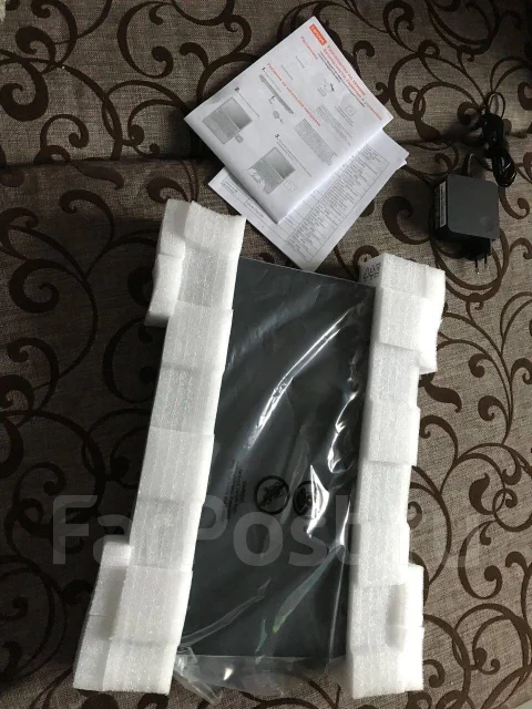 Lenovo IdeaPad Flex 15. 15.6", 2,2����, ��� 4 ��, ���� 1 000���, WiFi: 1, Bluetooth: 1, ����������� �� 8��. ����