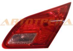 Вставка в крышку багажника OPEL ASTRA 10- TG-442-1307R-LD-UE