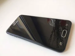 Samsung Galaxy J5 Prime. �/�