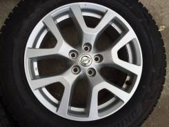 Nissan. 7.0x18", 5x114.30, ET40, ЦО 66,1 мм.