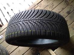 Goodyear Vector 4Seasons. Зимние, без шипов, 2015 год, 20 %, 1 шт