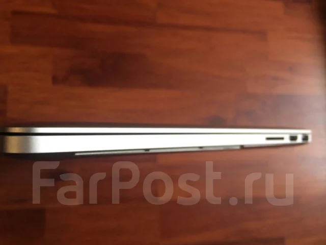 Apple MacBook Pro 15. 15.4", 2 300����, ��� 8 ��, ���� 256���, WiFi: 1, Bluetooth: 1, ����������� �� 7��. ����