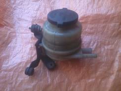 Бачок гидроусилителя руля. Toyota Camry, ACV30, ACV30L
