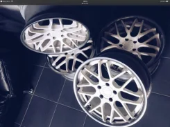 Vertini. 8.5/9.5x19", 5x120, ET-35/-35 ����